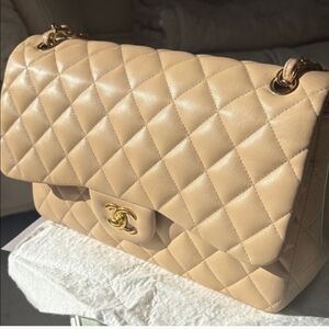 Chanel Authentic Tan Quilted Lambskin Bag GUC